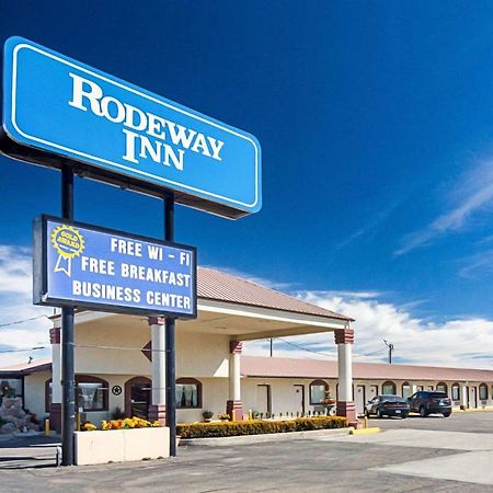 Rodeway Inn 达尔哈特 外观 照片