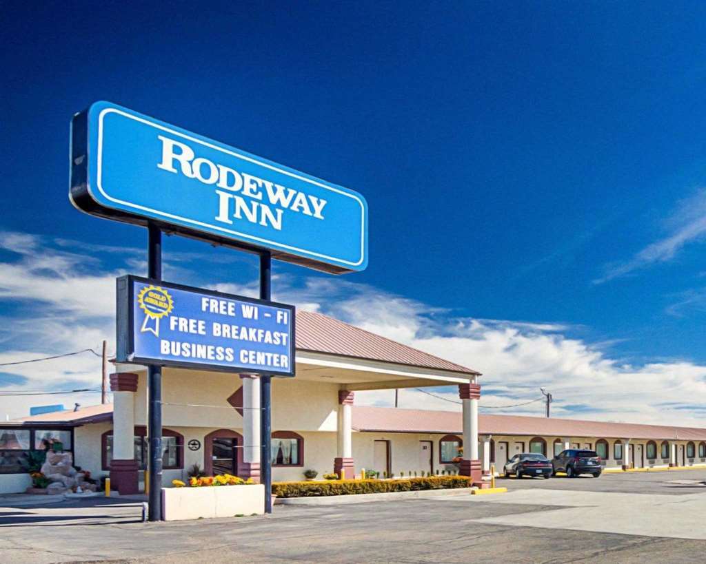 Rodeway Inn 达尔哈特 外观 照片
